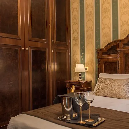 Palazzo Bembo - Exclusive 4* Venedig