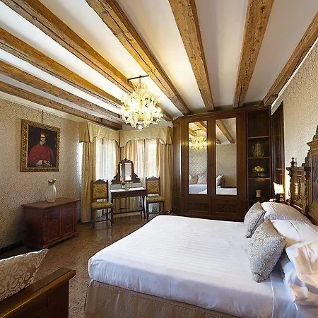 Palazzo Bembo - Exclusive 4* Venedig