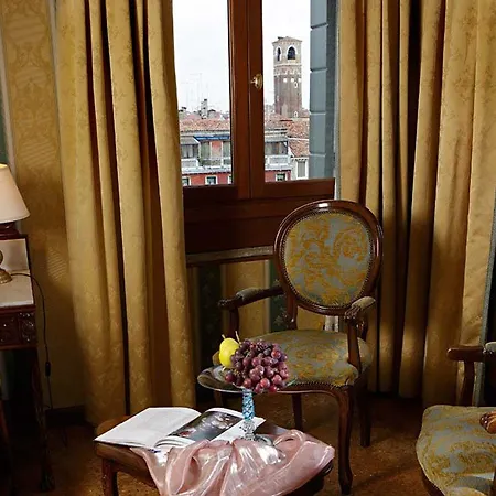 Palazzo Bembo - Exclusive 4*