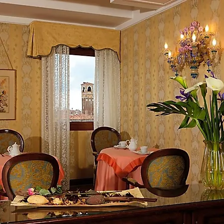 Palazzo Bembo - Exclusive Konukevi Venedik
