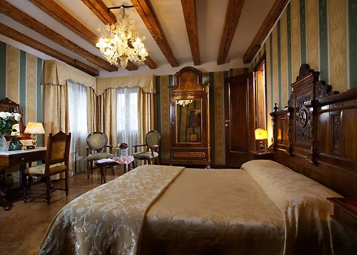 Palazzo Bembo - Exclusive 4* Венеция