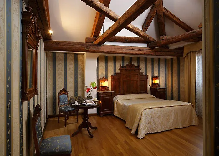 Palazzo Bembo - Exclusive 4* Венеция