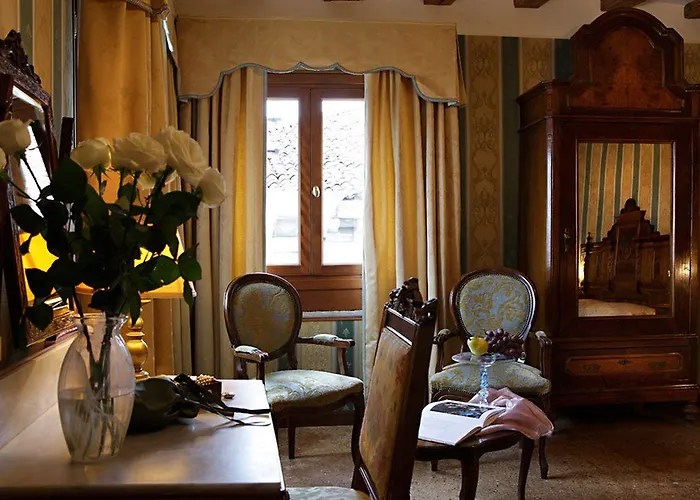 בית הארחה Palazzo Bembo - Exclusive 4*